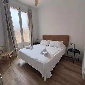 Guest house Calma House Barcelona, Barcelona